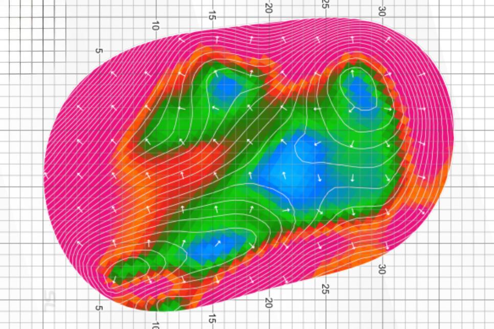 /content/dam/images/golfdigest/fullset/course-photos-for-places-to-play/Stracka Heat pinehurst green fifth.jpg